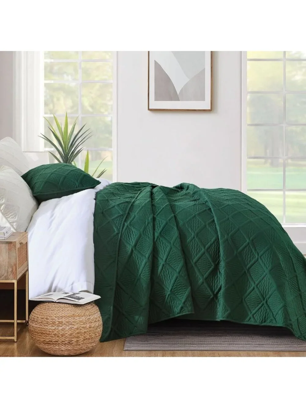 Emerald Green Oversized California King Quilt Set - Luxurious Bedspread